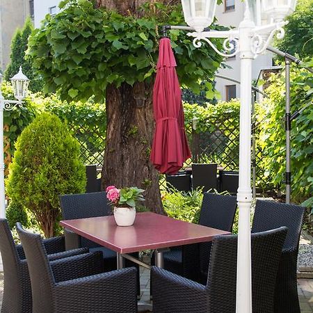 Ferienwohnungen Am Wintergarten Гера Экстерьер фото